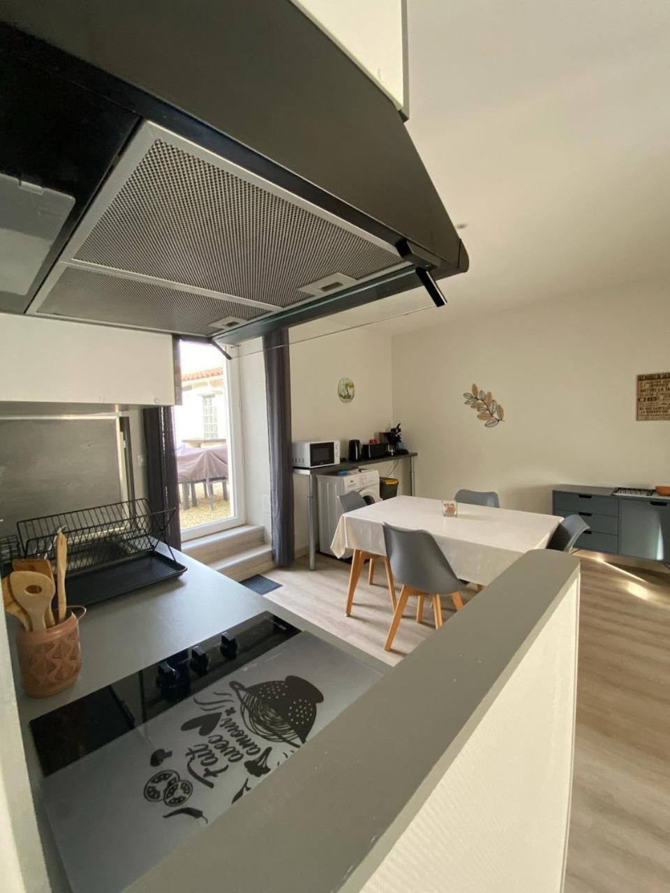 Maison Centre Bourg Villedoux Eksteriør billede